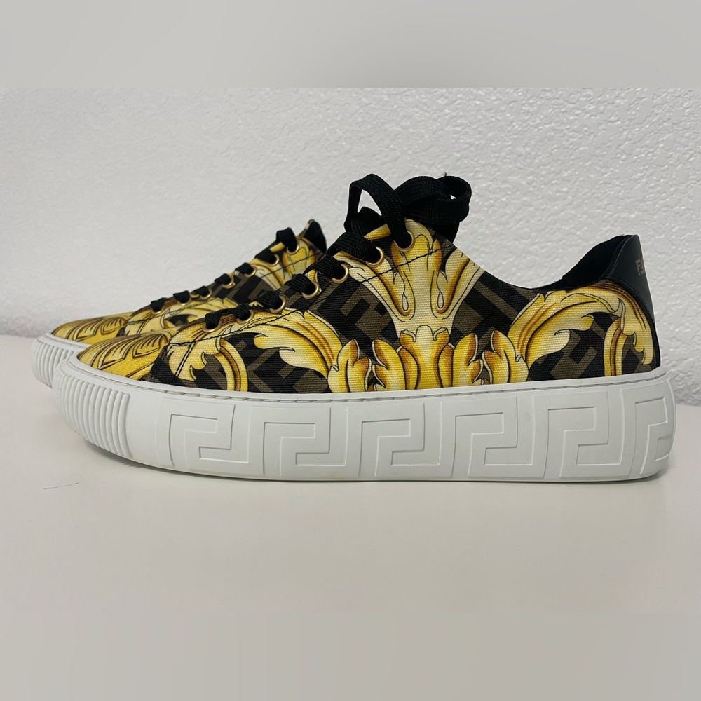 Authentic Fendace sneakers size 9 (42EU)